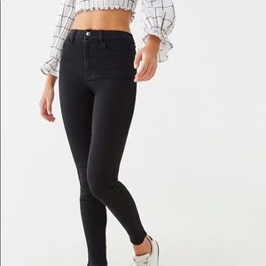 Black high waisted jeans